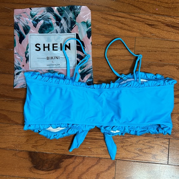 SHEIN Bikini Top - Picture 2 of 4